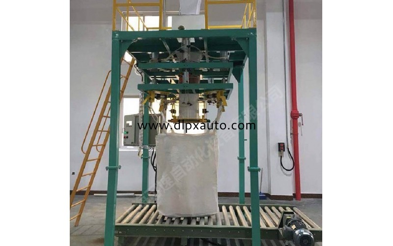 1000公斤四邊封精細(xì)化工包裝機(jī)